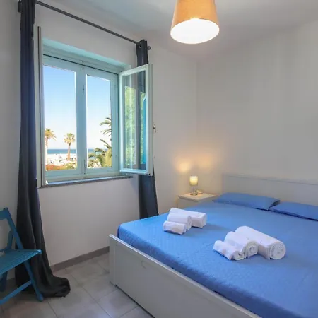 Casa Velle' - *